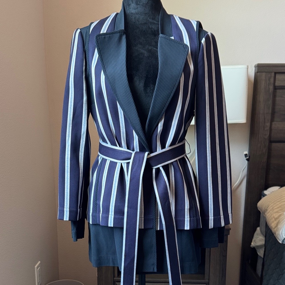 BCBGMaxAzria Navy Striped Blazer